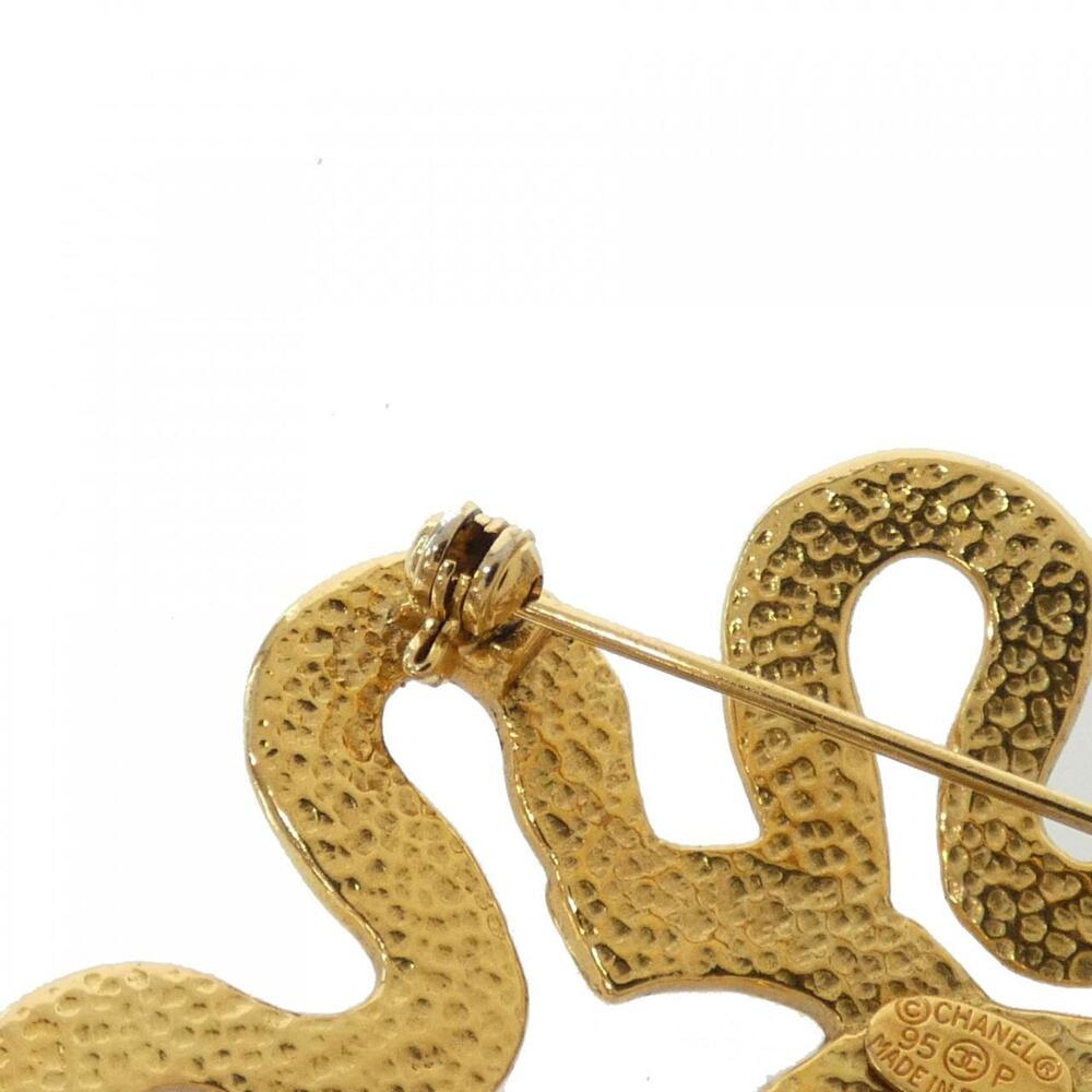 CHANEL Authentic Gold Brooch - Picture 3 of 3
